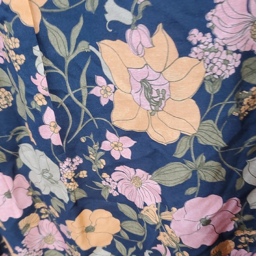 Tom Ford Black and Pink Floral Silk Blend Men's Shirt - Picture 5 of 14